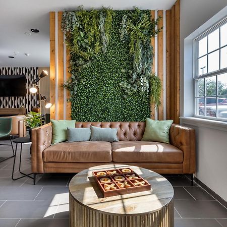 בנטונוויל The Block Hotel מראה חיצוני תמונה