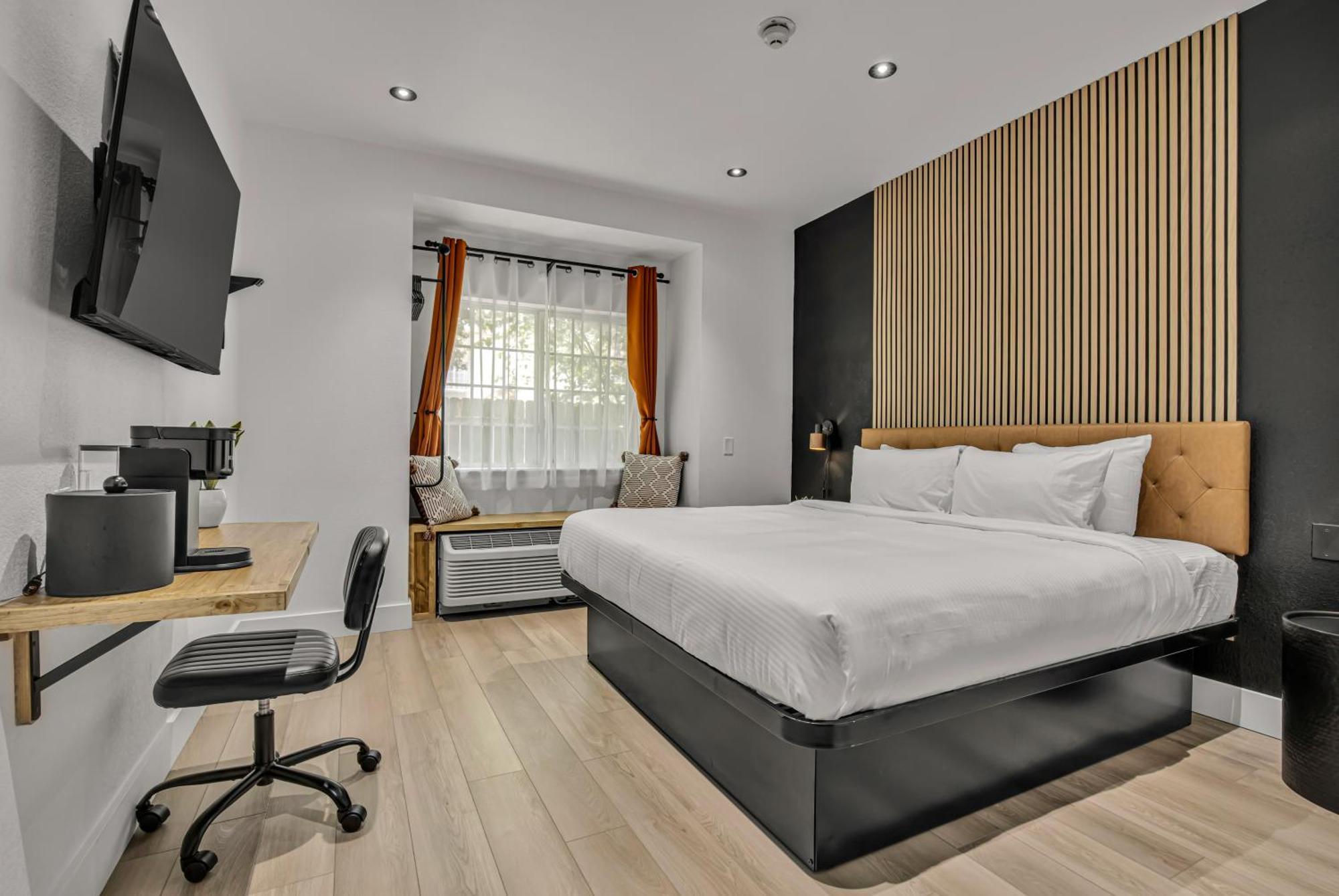 בנטונוויל The Block Hotel מראה חיצוני תמונה