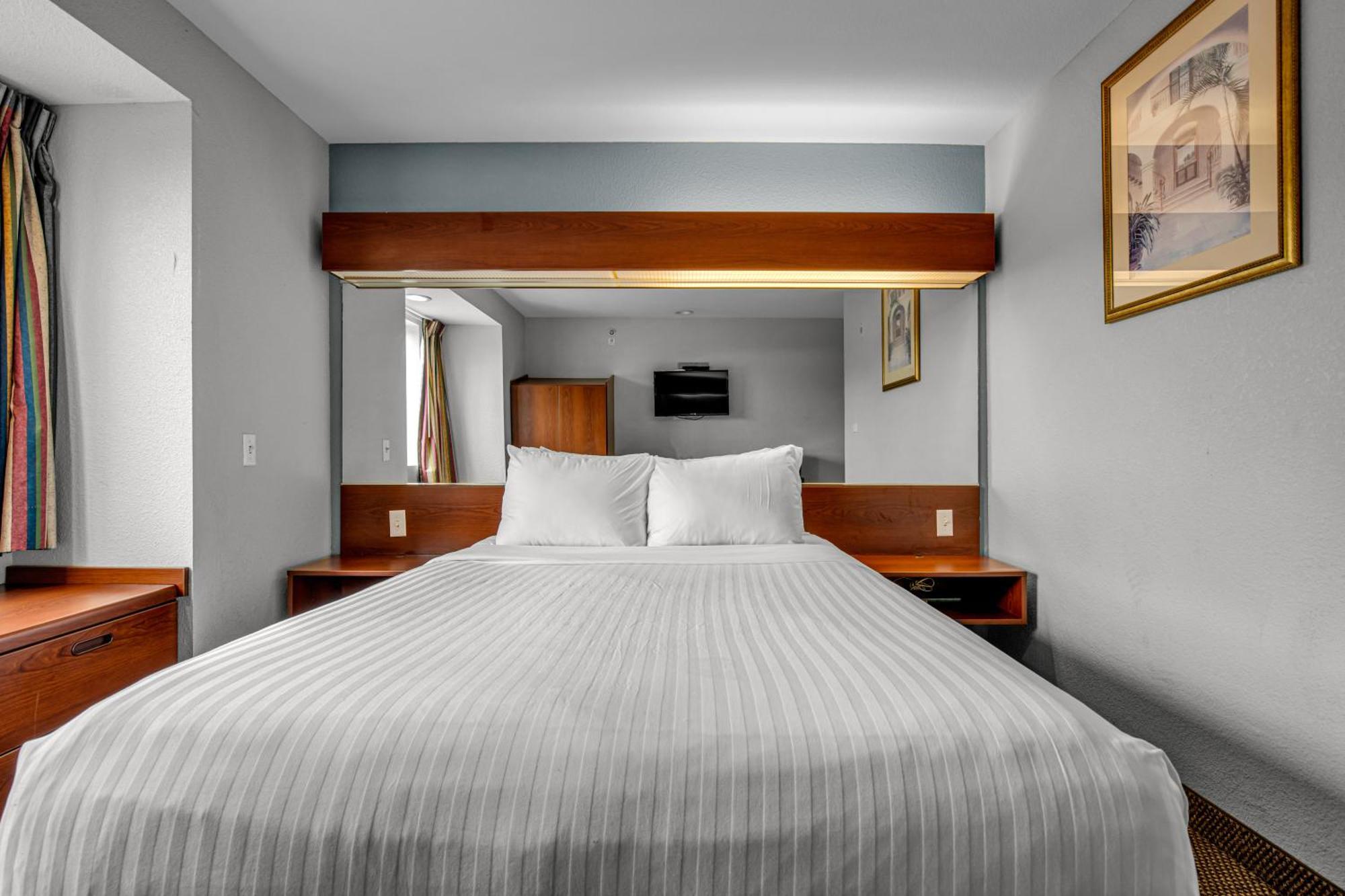 בנטונוויל The Block Hotel מראה חיצוני תמונה
